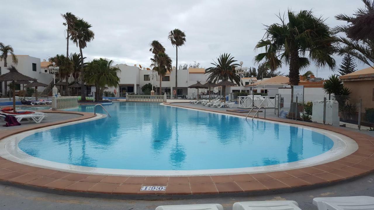 Puerta Del Sol Apartment กาเลตาเดฟุสเต ภายนอก รูปภาพ