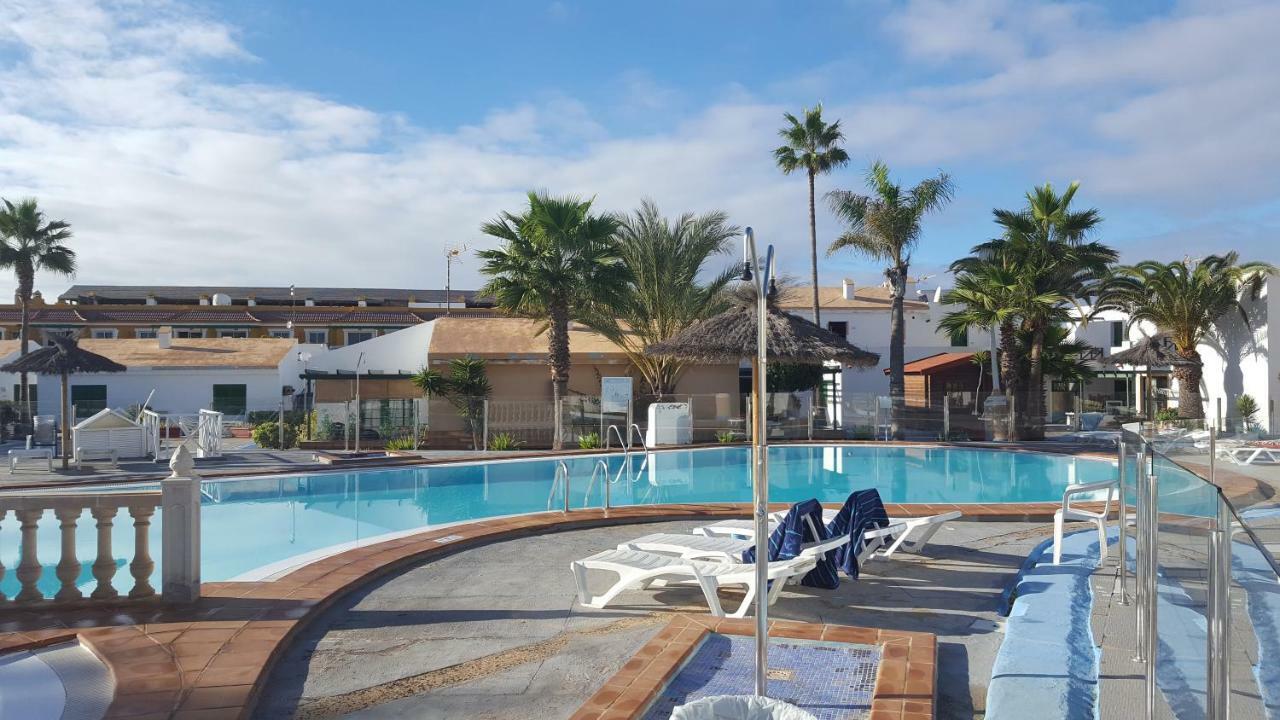 Puerta Del Sol Apartment กาเลตาเดฟุสเต ภายนอก รูปภาพ