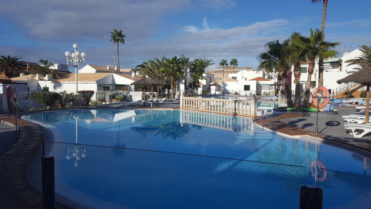 Puerta Del Sol Apartment กาเลตาเดฟุสเต ภายนอก รูปภาพ