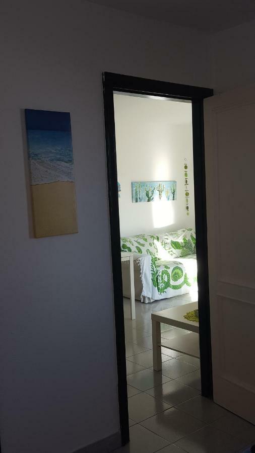 Puerta Del Sol Apartment กาเลตาเดฟุสเต ภายนอก รูปภาพ